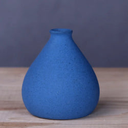 Colored Sand Vase ConnectRoom