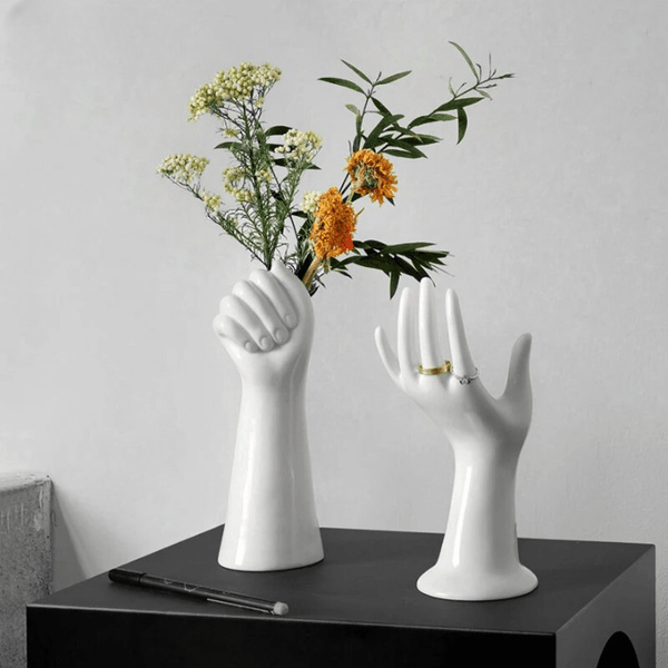 Gesture Vase ConnectRoom