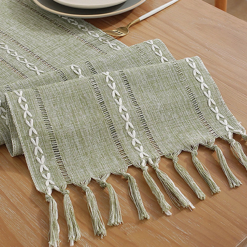 Rustic Table Runner ConnectRoom