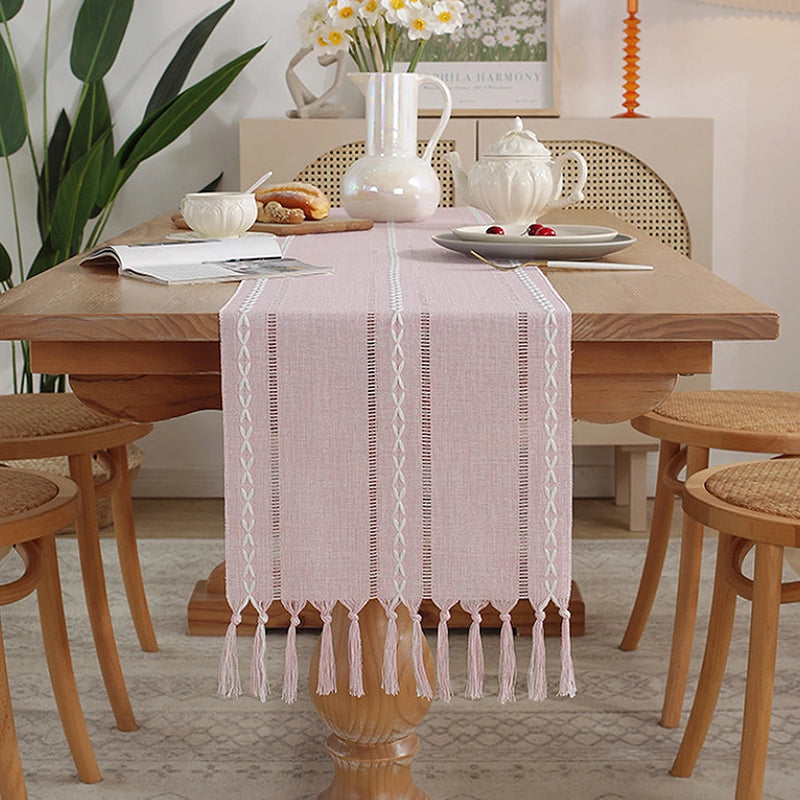 Rustic Table Runner ConnectRoom