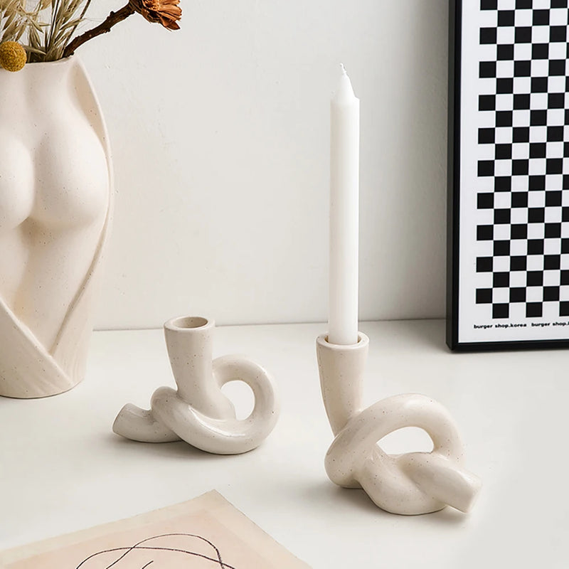 Knot Shape Candlestick